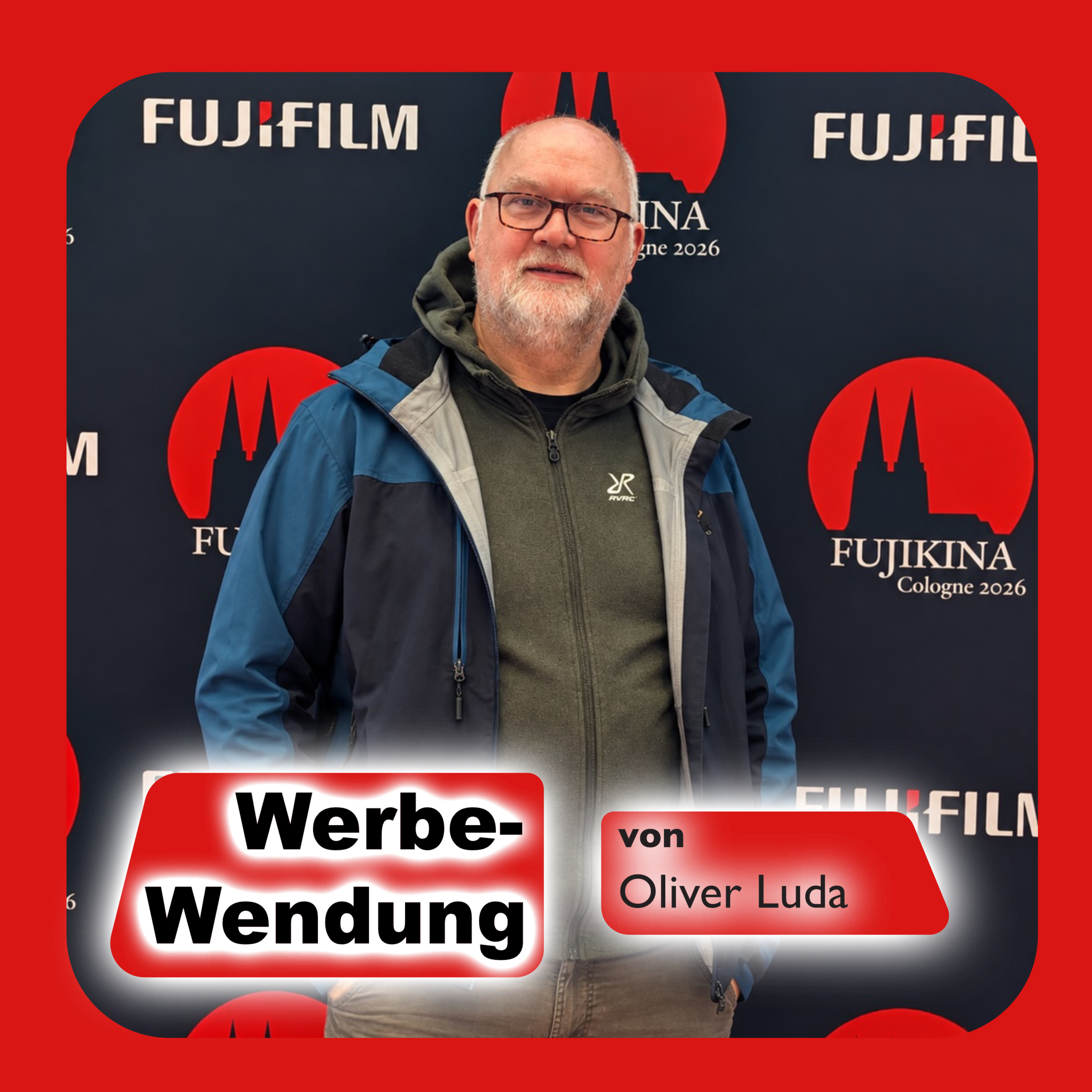<p>Die FUJIKINA 2026 im Kölner Gürzenich bot Fotografie zum Anfassen: inspirierende Vorträge, Workshops, Photo Walks und die Gelegenheit, Fujifilm-Kameras und Objektive auszuprobieren. Neue Kameramodelle wurden am Samstag allerdings nicht vorgestellt – weder eine X-H3 noch eine X-T6. Gespräche vor Ort deuteten auf mögliche Chip-Lieferprobleme hin; offiziell bestätigt wurde das nicht. Mein Rückblick auf einen Tag zwischen kreativen Impulsen und dem Warten auf neue Technik.</p><p>#Fujikina #Fujikona2026 #Köln #Fujifilm</p>
